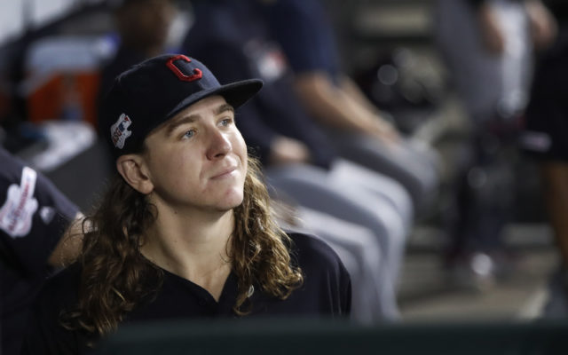 UPDATED: Indians’ Mike Clevinger Suffers Knee Injury