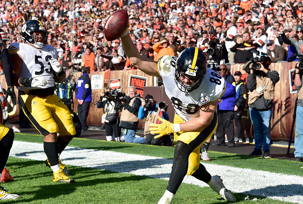 Browns Can’t Close Again, Lose To Steelers