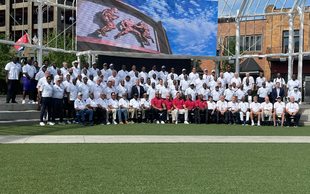ENSHRINEMENT WEEK:  Class of 2022 and Returning Gold Jackets Come Together Downtown