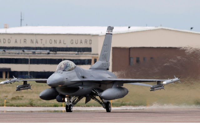 F-16 Pilot, Plane OK After Toledo-Area ‘Emergency’