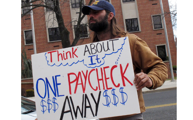 Ohio Dems Seek Legislative Minimum Wage Increase